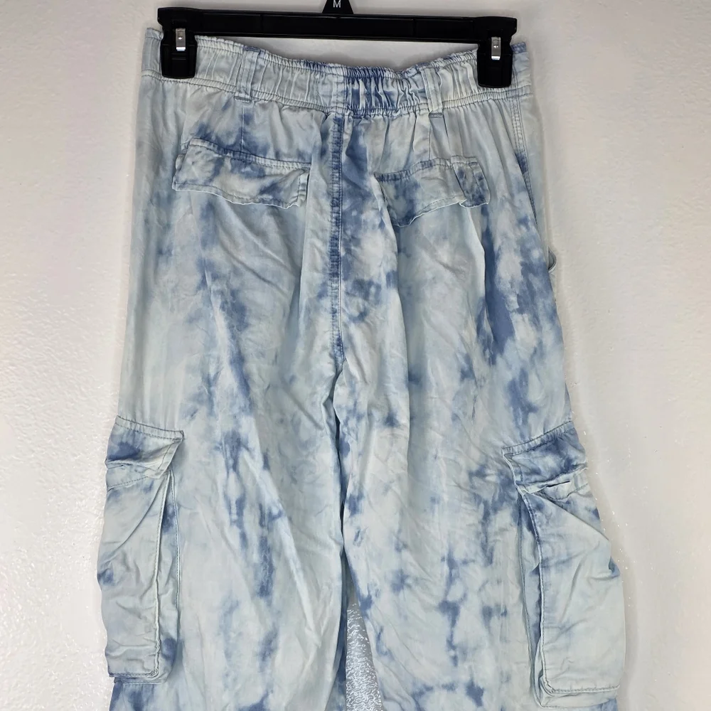 NWT The Nu Vintage Light Blue Tie Dye Cargo Pants Size Medium